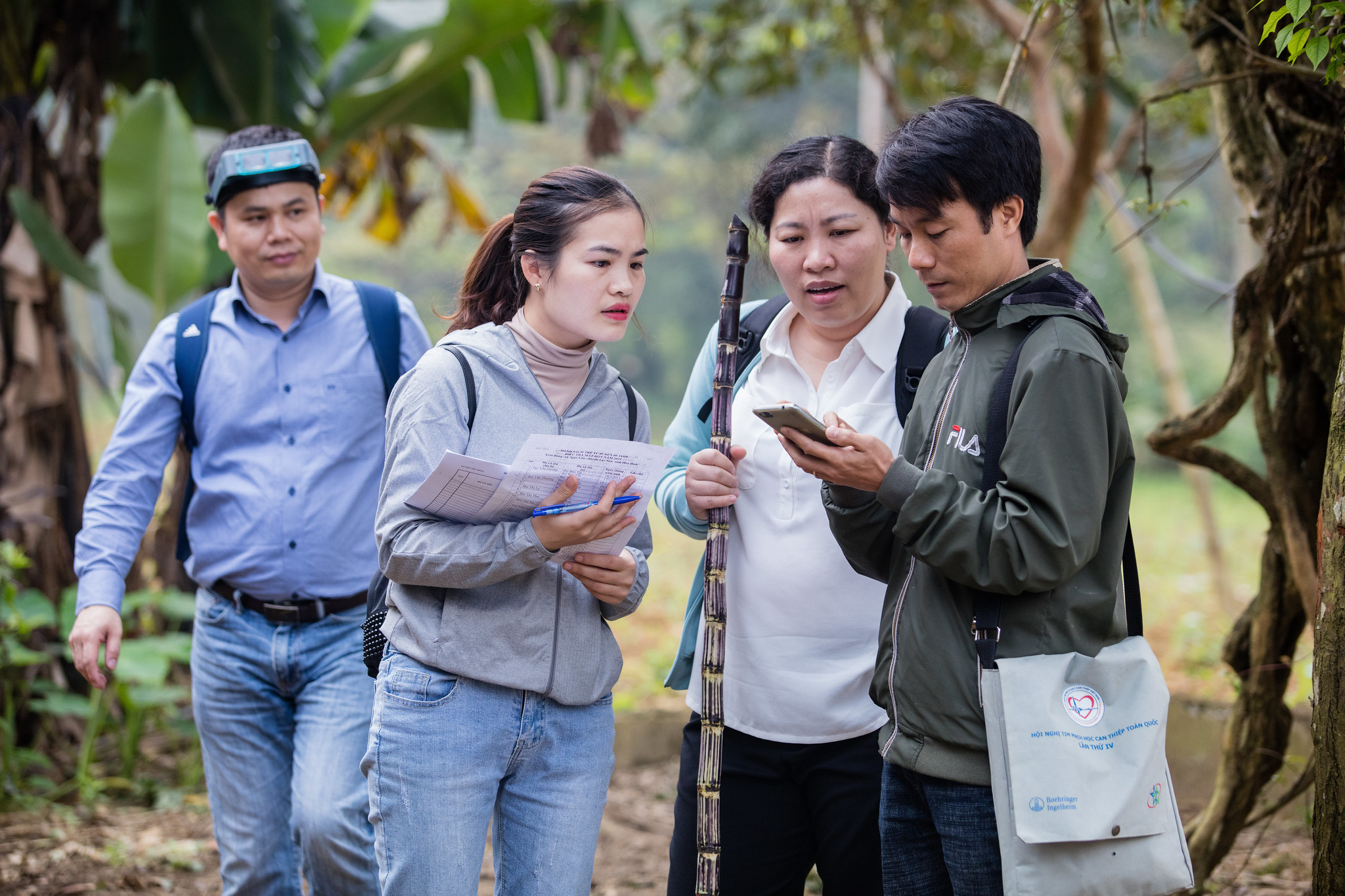 Teams conduct a trachoma impact survey in Bac Kan province, Vietnam. Data is entered into the Tropical Data system, which supports programs through the full survey process.