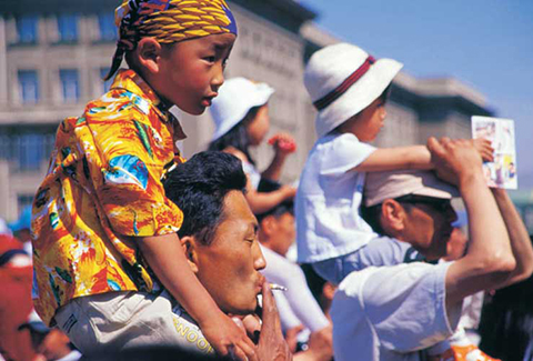 WHO commends Shanghai’s move to create 100% smoke-free public places Ensuring compliance and enforcement of the law essential